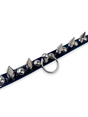 FUNK PLUS PATENT CHOKER WITH ROUND STUDS, SPIKES AND RING FCK446