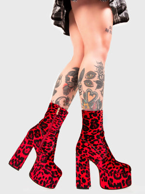 LAMODA ADORE YOU PLATFORM ANKLE BOOTS RED LEO LMF0119