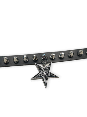 SPIKE CHOKER WITH HANGING STAR