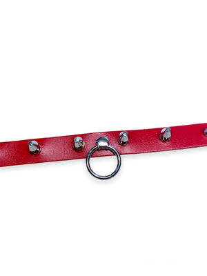 RED CHOKER WITH SPIKES AND RING