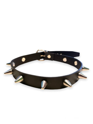 CHOKER WITH ROUND STUDS