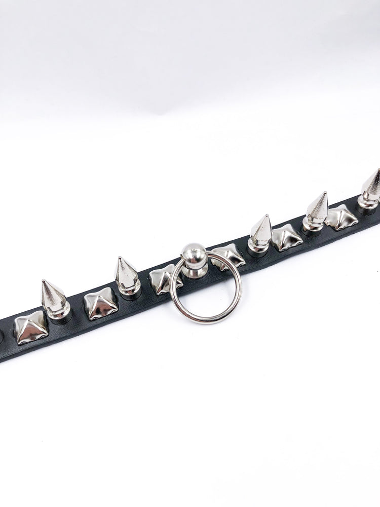 FUNK PLUS STUD CHOKER WITH SPIKES AND RING FC603